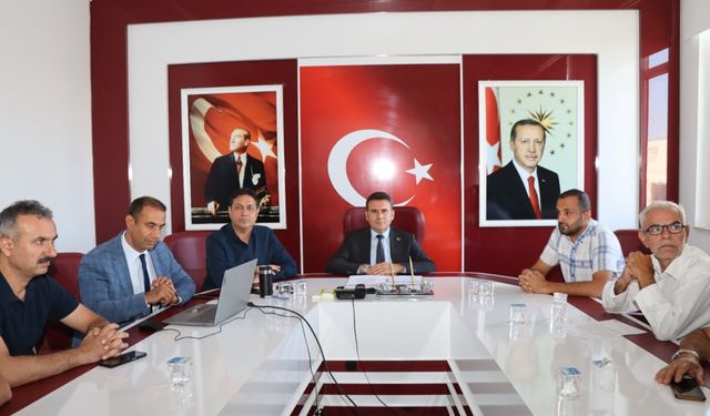 Kahta'da, mevsimlik tarım işçisi ve göçer çocuklarının eğitim hakkı masaya yatırıldı