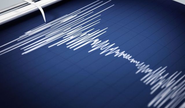 Kütahya Simav'da 4.9 büyüklüğünde deprem