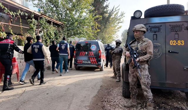 Adıyaman merkezli silah kaçakçılığı operasyonunda 34 kişi yakalandı - Videolu Haber