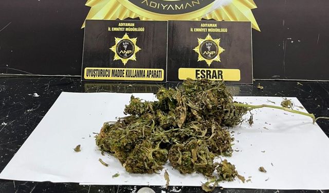 Adıyaman'da klima ünitesine gizlenmiş 149 gram esrar ele geçirildi - Videolu Haber