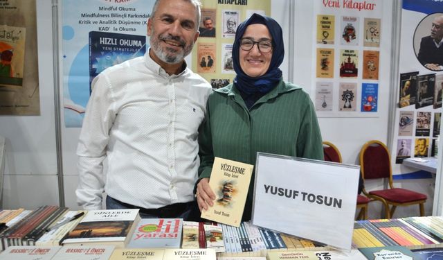 Adıyamanlı Yazar Yusuf Tosun, Malatya Kitap Fuarı'nda Okurlarıyla Buluştu