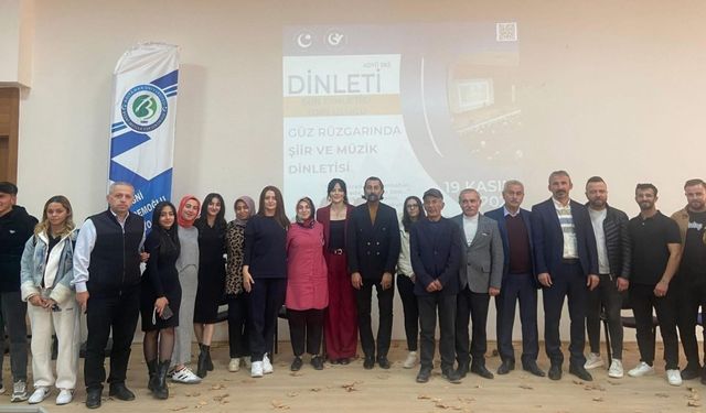 ADYÜ Şiir Topluluğu Besni MYO'da Şiir Ve Müzik Dinletisi Düzenledi - Videolu Haber