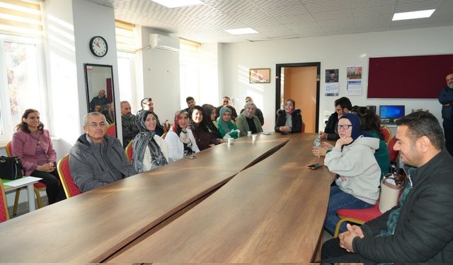 Adıyaman İl Millî Eğitim Müdürü Ali Tosun, Karacaoğlan Ortaokulunu Ziyaret Etti