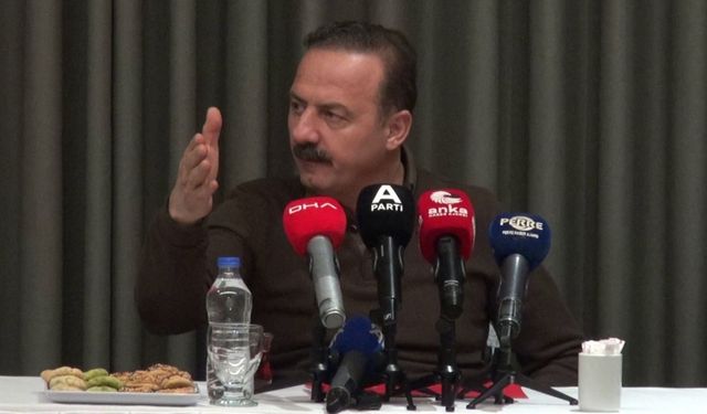 Ağıralioğlu'ndan Adıyaman'da Kürtçe açıklaması: 'Bizim milletimizin dilidir, Kürtlerin dilidir' - Videolu Haber