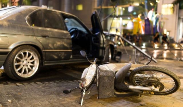 Besni'de otomobil ile motosiklet çarpıştı: 1 yaralı