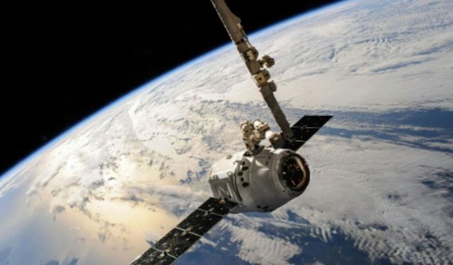 Çin, 15 yeni internet uydusunu uzaya gönderdi