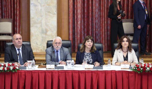 DEM Parti'den İmralı tutanakları çağrısı: 'Özet değil, tam metin paylaşılsın'