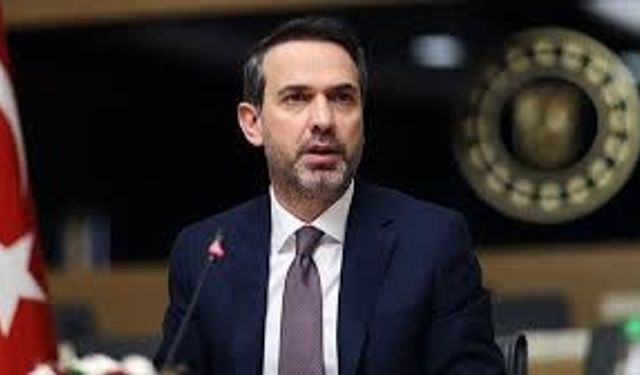 Enerji Bakanı Alparslan Bayraktar'dan elektriğe zam açıklaması