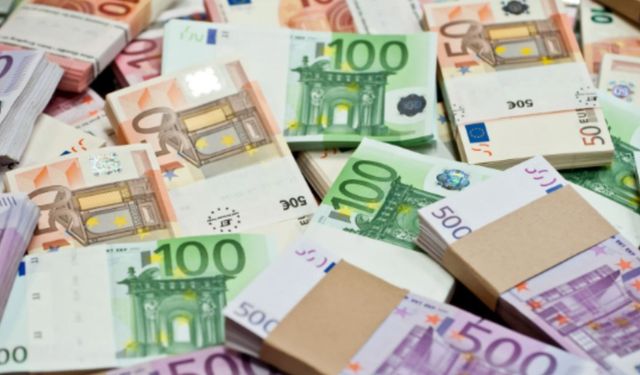 Euro'da tarihi rekor: 50 liranın üzeri ilk kez görüldü