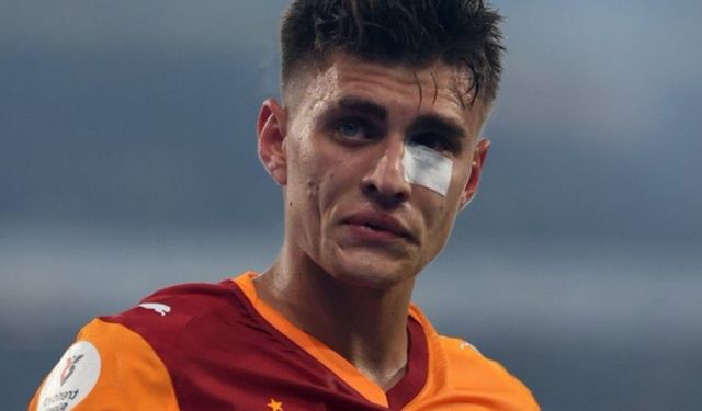 Fenerbahçe-Galatasaray derbisinde çakmaklı saldırı: Taraftar gözaltında