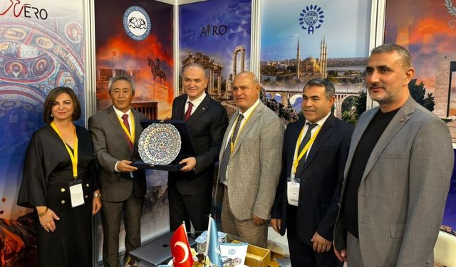 İzmir Turizm Fuarı'nda Şanlıurfa'yı ŞURO temsil etti