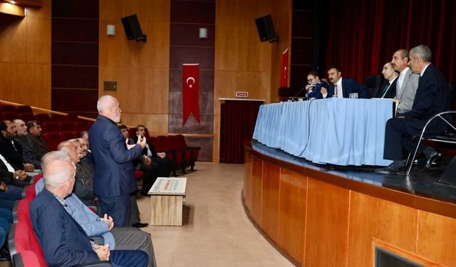 Kahta'da Recep İçme Suyu Grubu bilgilendirme toplantısı yapıldı