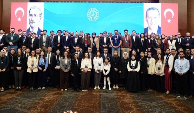 Milli Eğitim Bakanlığı 811 öğrenciyi yurt dışına gönderecek