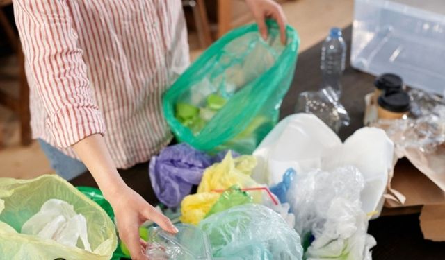 Plastik poşetlere 1 Ocak'tan itibaren zam geliyor