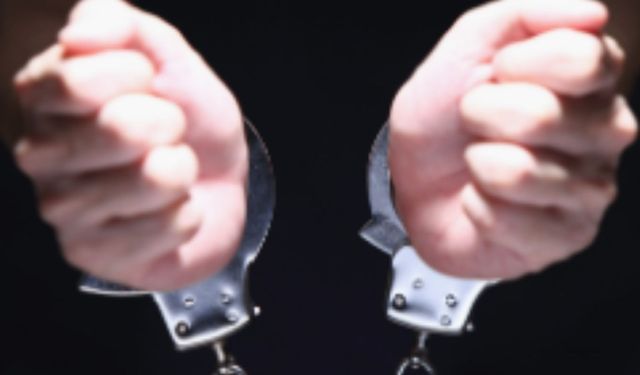 Sahte faturalarla kamuyu 69 milyon lira zarara uğratan suç örgütüne operasyon