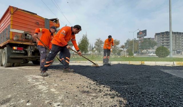 Sümerevler ve Karapınar'da Cadde onarımları sürdürülüyor
