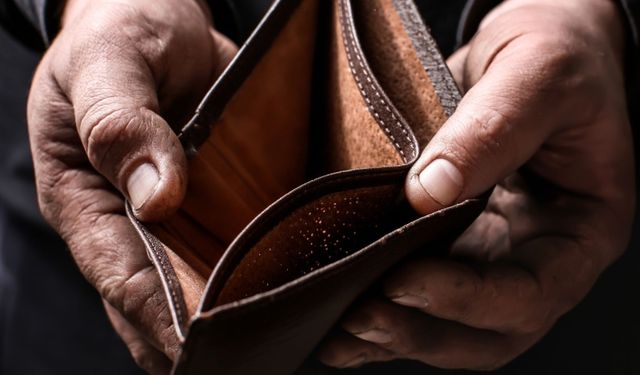 TÜİK: Yoksulluk oranı 2025'te geriledi