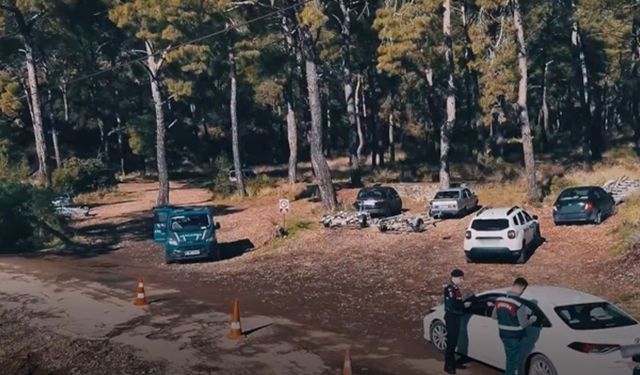 15 ilde göçmen kaçakçılığı operasyonu:  155 şüpheliye gözaltı