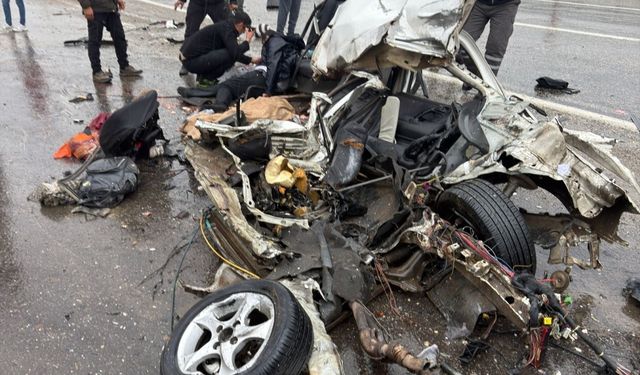 Adıyaman Kahta yolunda kaza:3 ölü