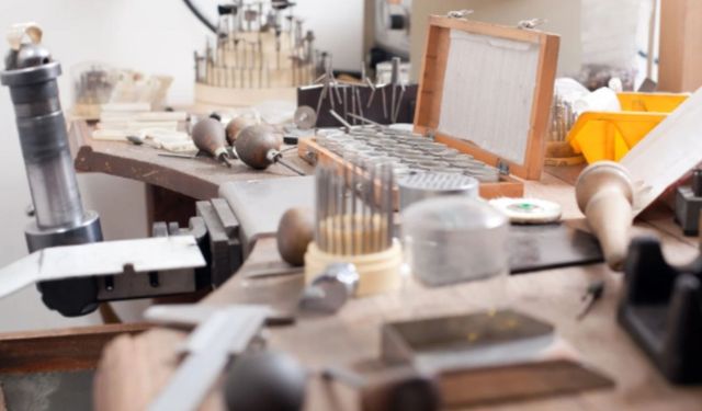 Adıyaman'da Zanaat Atölyeleri açıldı: Öğrenciler mesleki becerilerini geliştirecek