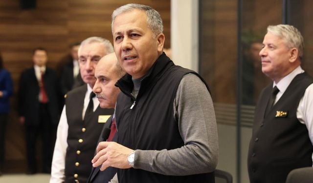 Bakan Yerlikaya açıkladı: '4 il merkezli silah operasyonunda 202 şüpheli yakalandı' - Videolu Haber