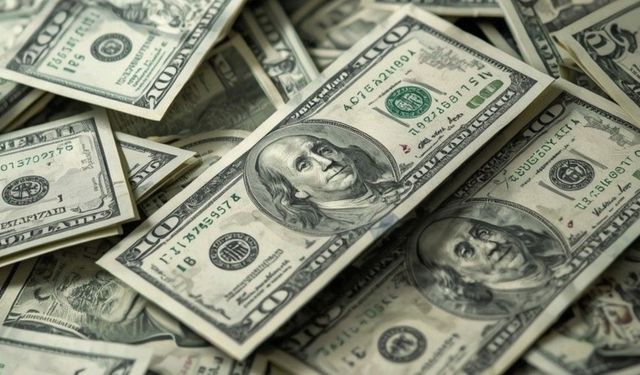 Dolar/TL tarihi rekor kırdı: 43,03 seviyesinde