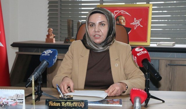 Başkan Fidan Karakuş: 'Sağlık çalışanlarına baskı yapılıyor'