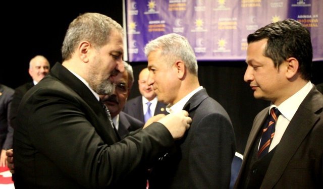 Nazif Atalay AK Parti'ye katıldı: Yeniden Refah Partisi'nden belediye başkan adayı olmuştu - Videolu Haber