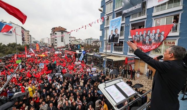 Özgür Özel Hatay'da konuştu: 'TOKİ konutları bedelsiz değil, Hatay'ı bırakmamak üzere geliyoruz'