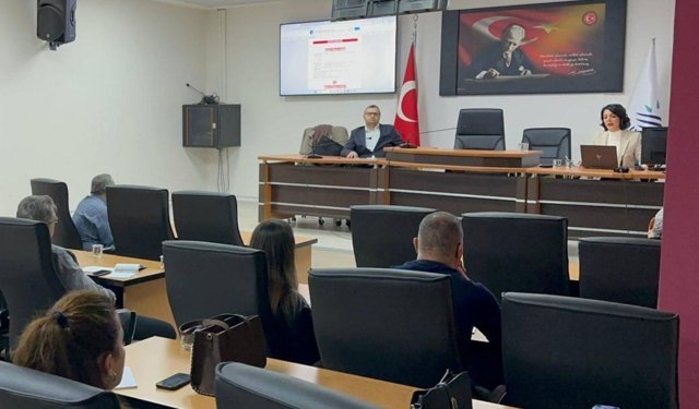 Adıyaman Belediyesi personeline 'Bütçe İçi İşletme' eğitimi verildi