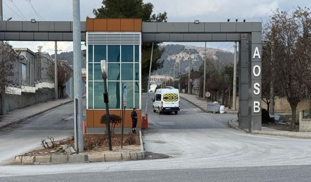 Adıyaman OSB'de 5 saattir elektrik yok: İşletmeler üretimi durdurdu, işçiler eve gönderildi