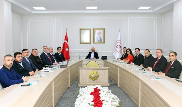 Adıyaman'da Kalıcı deprem konutları ve kamu yatırımları için koordinasyon toplantısı düzenlendi