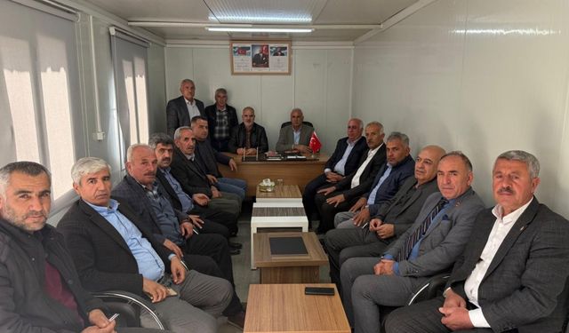 Adıyaman'da Ziraat Odası ve muhtarlar tarımsal sorunlar için toplandı