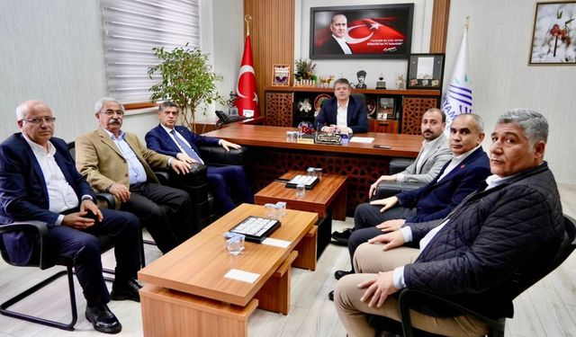 Başkan Tutdere, 6 Şubat anma törenleri kapsamında CHP heyetini ağırladı