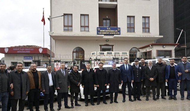 Besni İlçe Emniyet Müdürlüğü'nün yeni araçları törenle hizmete alındı