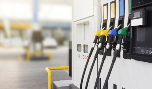 Petrol fiyatlarındaki düşüş akaryakıta yansıdı
