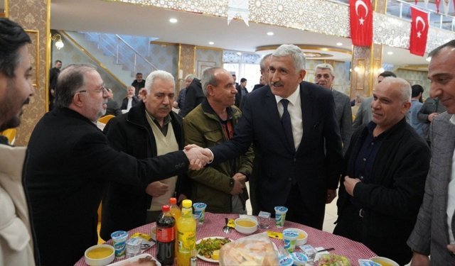 Başkan Hallaç, Kahta Belediyesi personeliyle iftar programında buluştu