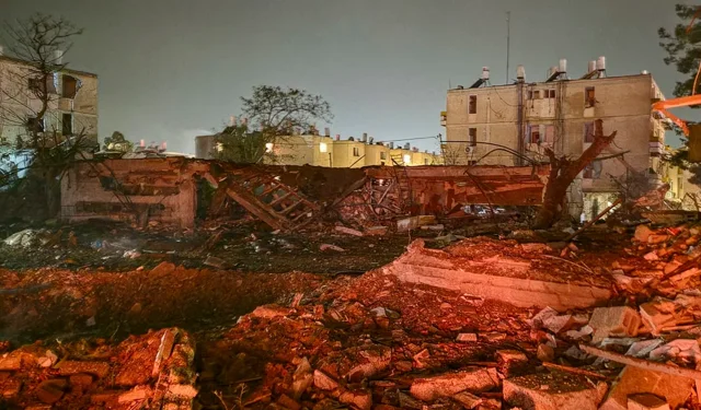 İsrail Ordusu itiraf etti: İki İran Füzesi Önlenemedi