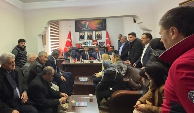 KARS MHP'de bayramlaşma programı düzenlendi