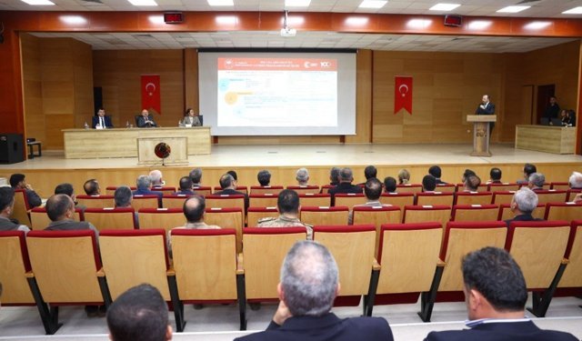 Adıyaman Yavuz Selim Ortaokulu'nda TÜBİTAK Bilim Söyleşisi'ne yoğun ilgi