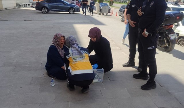 Adıyaman'da depremzede kadın hak mahrumiyeti iddiasıyla eylem yaptı - Videolu Haber