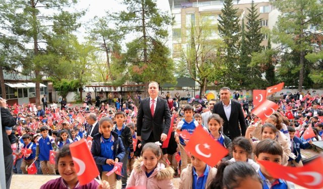 Adıyaman'da okullarda 'Al Bayrak' coşkusu-Videolu Haber