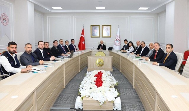 Adıyaman'da Vali Osman Varol başkanlığında Haftalık Koordinasyon Toplantısı yapıldı