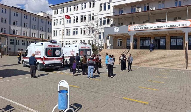 Adıyaman'da 3 öğrenci gıda zehirlenmesi şüphesiyle hastanelik oldu