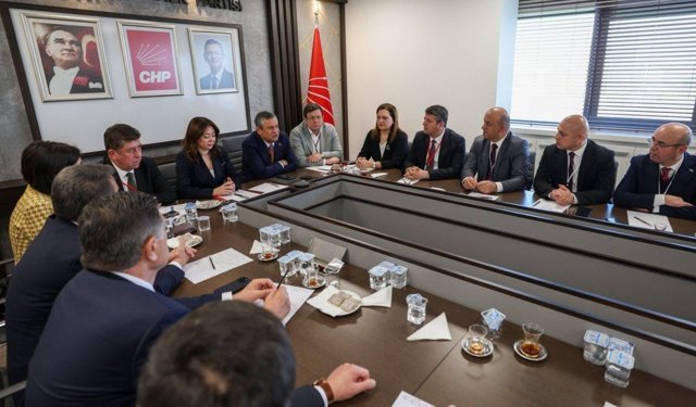 Başkan Tutdere, Belediye Başkanları Buluşması'na katıldı