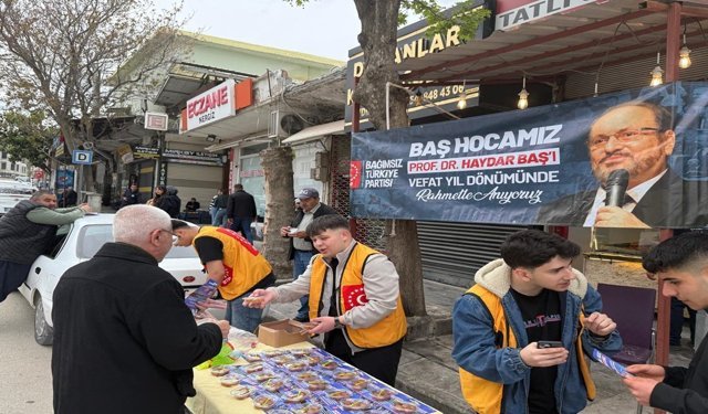 Besni’de Haydar Baş İçin Lokma Dağıtıldı
