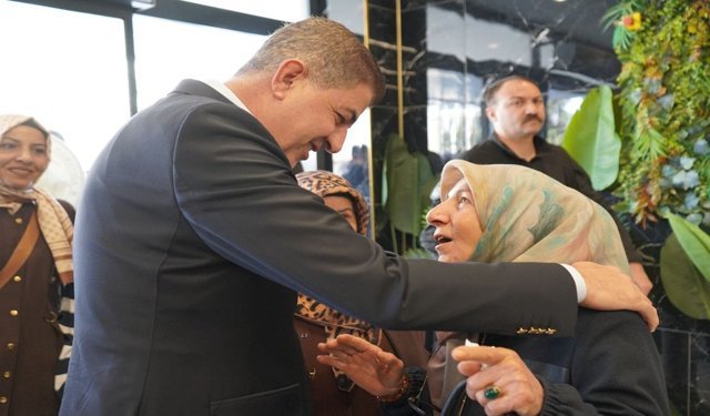 Adıyaman’da Halk Buluşmasına Yoğun Katılım Şan Vatandaşlarla Bir Araya Geldi