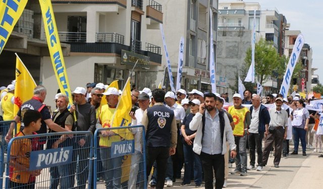 Adıyaman’da 1 Mayıs Coşkusu Halaylarla Tamamlandı