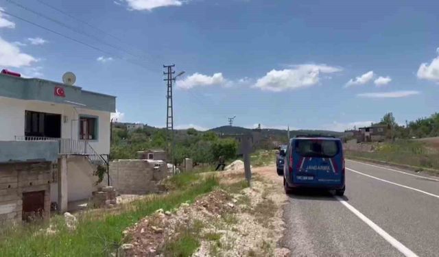 Husumetli yaşlılar arasındaki kavga ölümle bitti