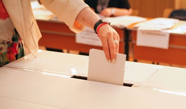 Ank-Ar'ın Nisan 2026 anketi açıklandı: CHP ilk sırada, kararsızlar dikkat çekiyor
